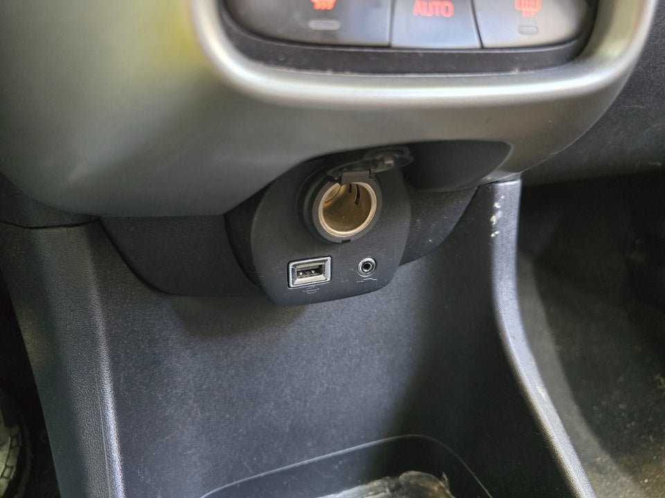 Citroën C1 1,2 PureTech Shine 5d