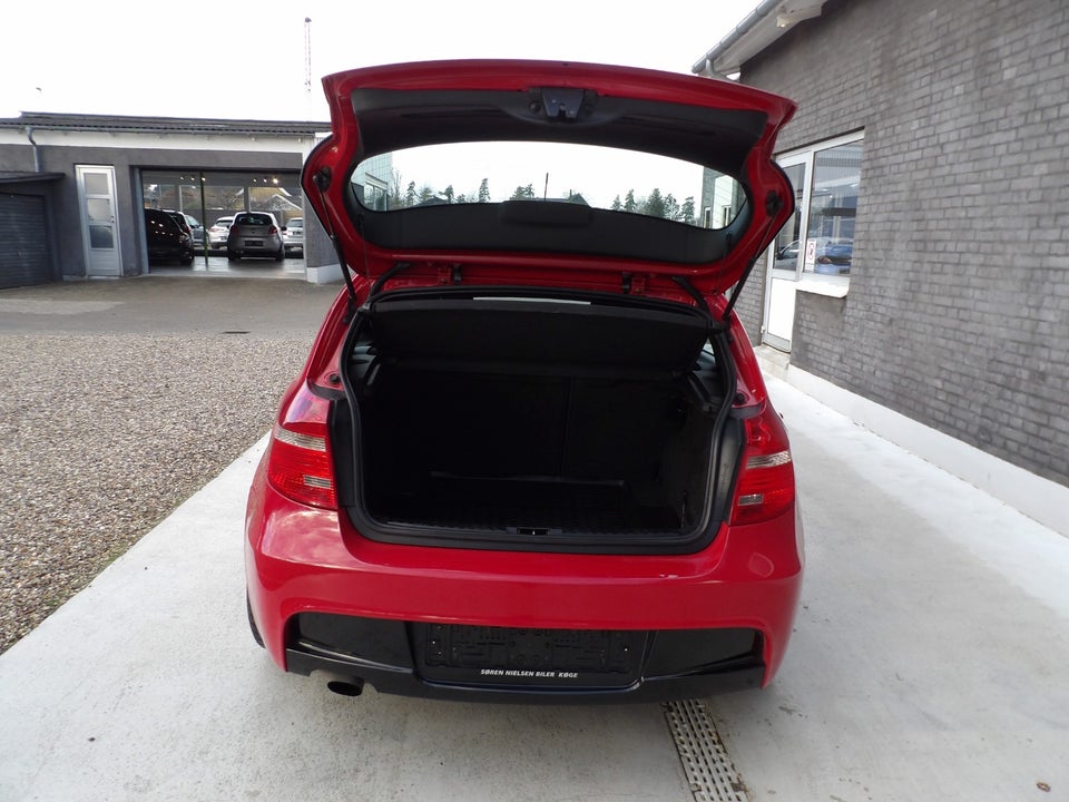 BMW 118i 2,0 Advantage 5d