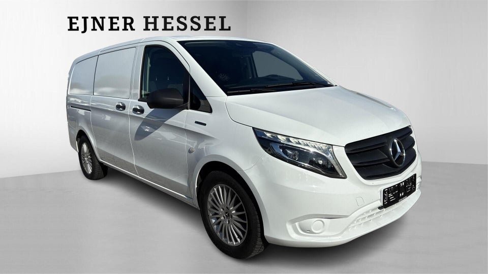 Mercedes eVito 129 Tourer PRO L Van