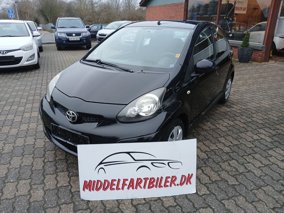 Toyota Aygo 1,0 Plus 5d