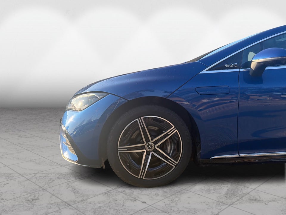 Mercedes EQE300 AMG Line 4d
