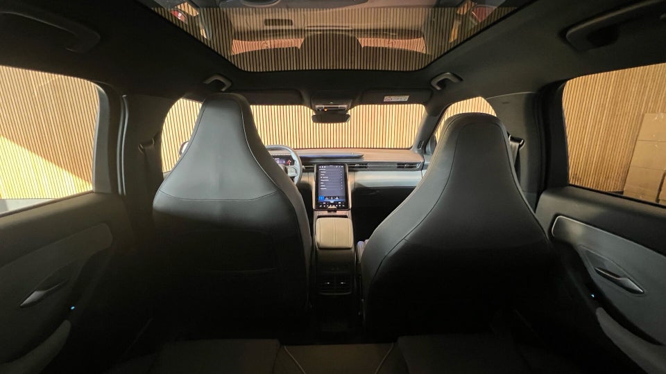 Ford Explorer 77 Premium Extended Range 5d