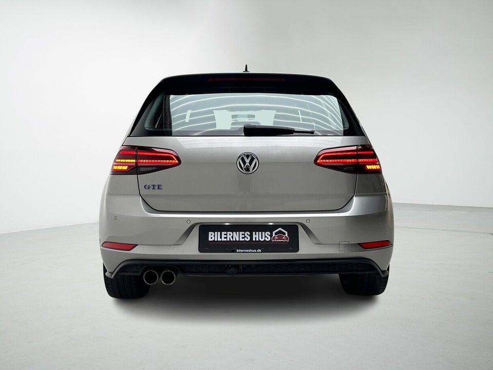 VW Golf VII 1,4 GTE DSG 5d