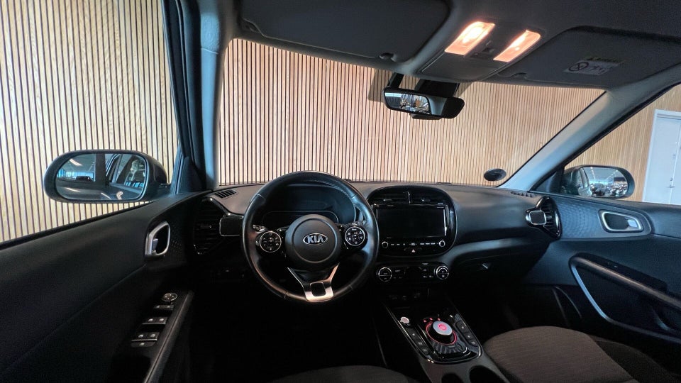 Kia e-Soul 64 Advance 5d