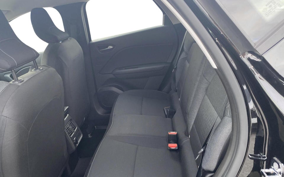 Renault Captur 1,6 E-Tech Zen 5d