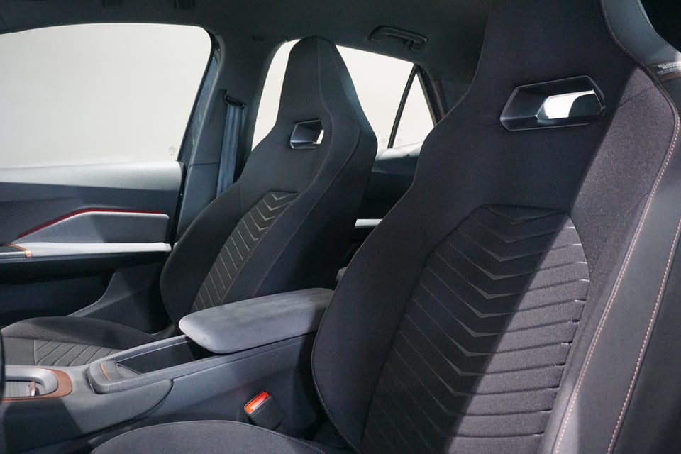 Cupra Born 77 e-Boost 5d