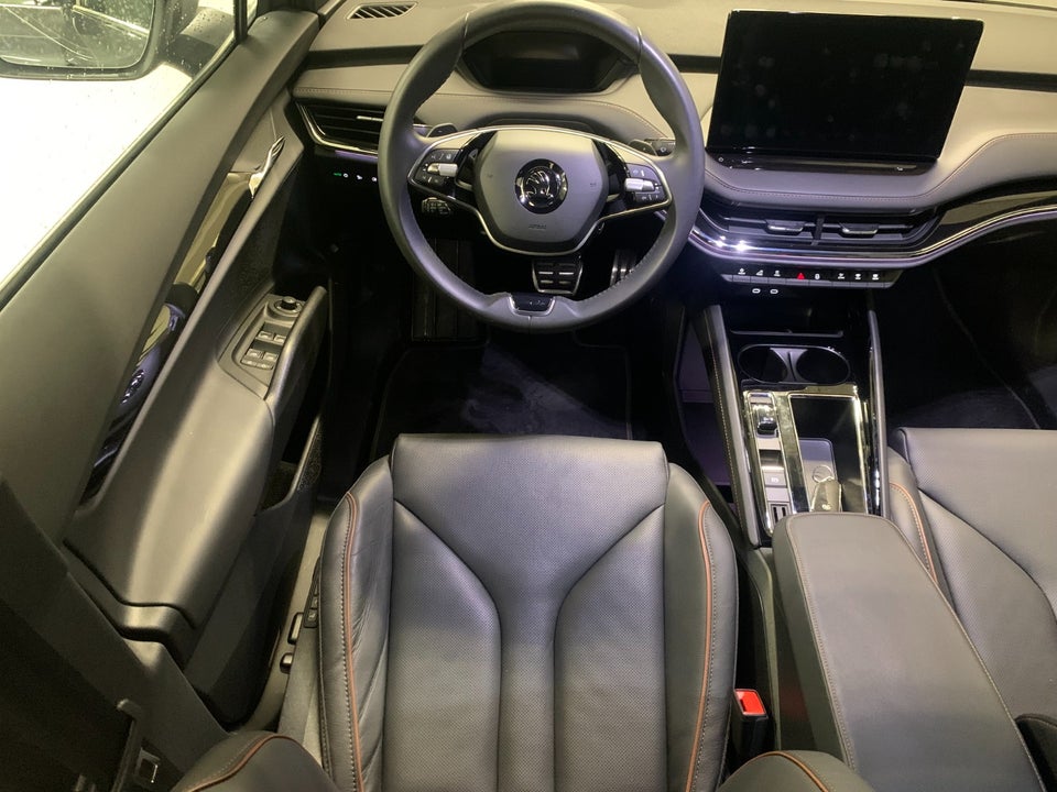 Skoda Enyaq 85 iV Laurin & Klement 5d