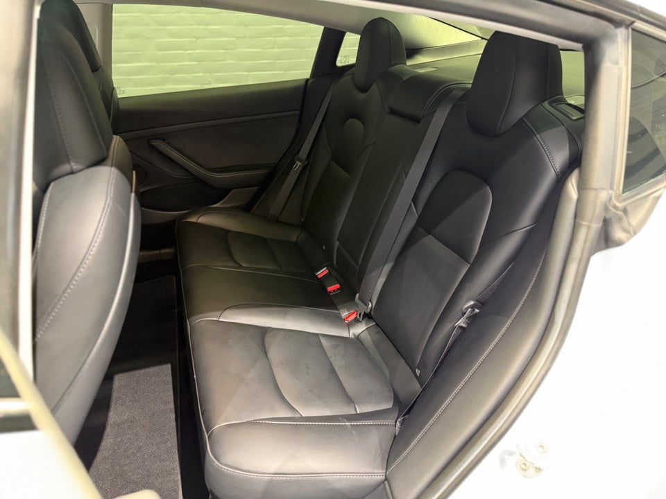 Tesla Model 3 Performance AWD 4d