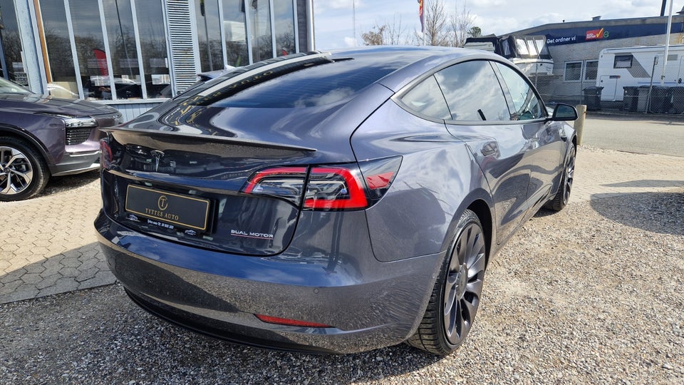 Tesla Model 3 Performance AWD 4d