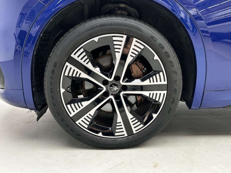 Maserati Grecale Folgore 5d