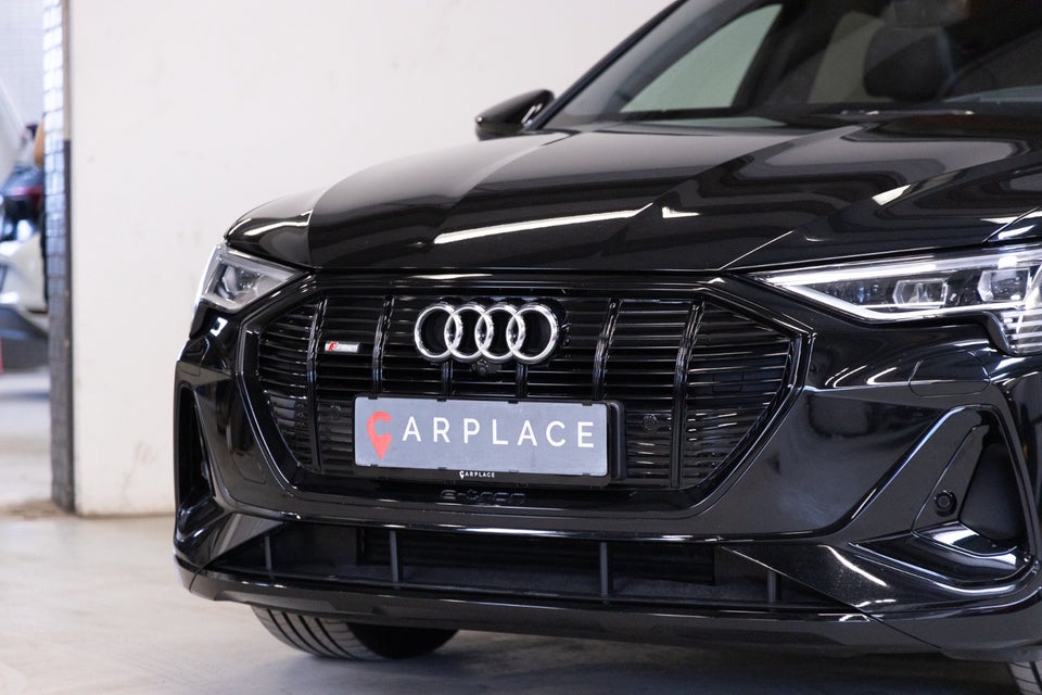 Audi e-tron 55 S-line Sportback quattro 5d