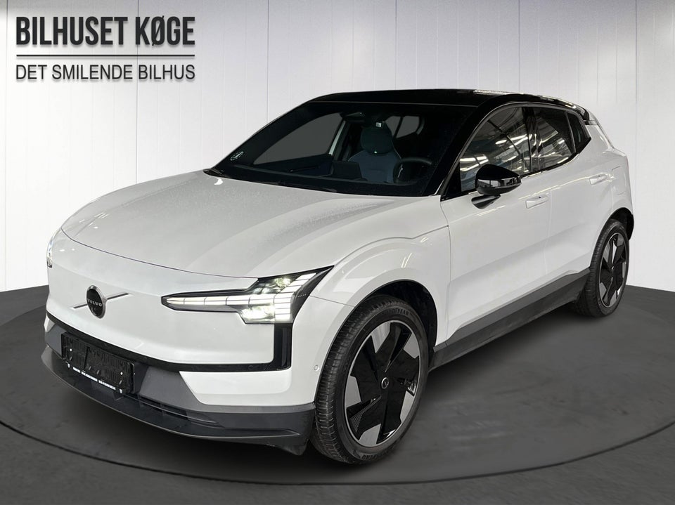 Volvo EX30 Extended Range Ultra 5d