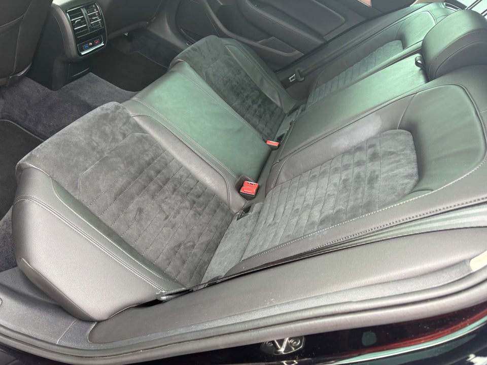 VW Passat 1,8 TSi 180 High+ Variant DSG 5d