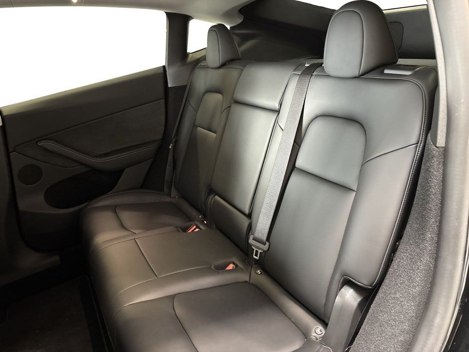 Tesla Model Y Long Range RWD 5d