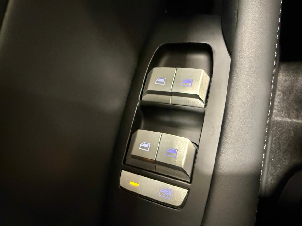 MG MGS5 64 Luxury 5d