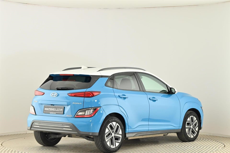 Hyundai Kona 39 EV Essential 5d