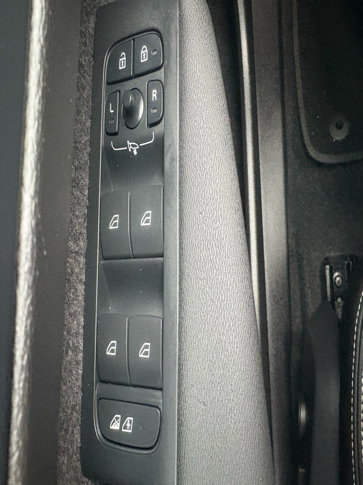 Volvo C40 ReCharge Twin Ultimate 5d