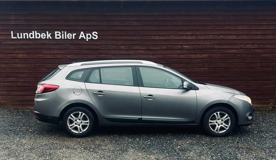 Renault Megane III 1,5 dCi 110 Authentique Sport Tourer 5d