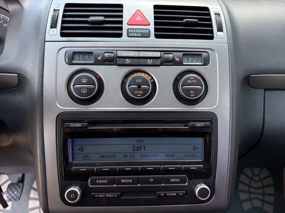 VW Touran 1,4 TSi 140 Highline 7prs 5d