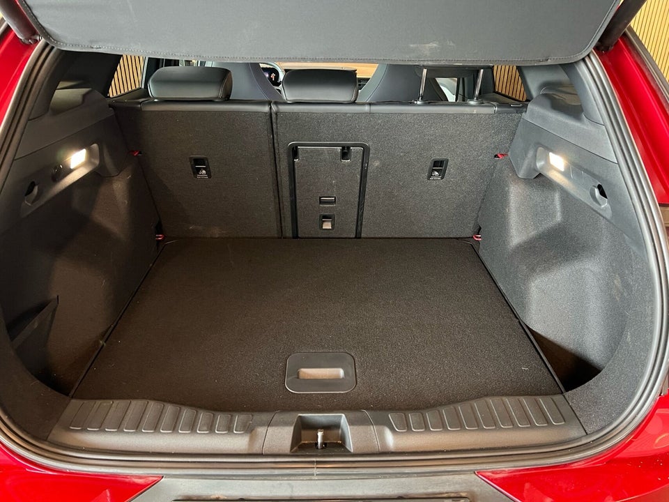 Ford Explorer 77 Select Extended Range 5d