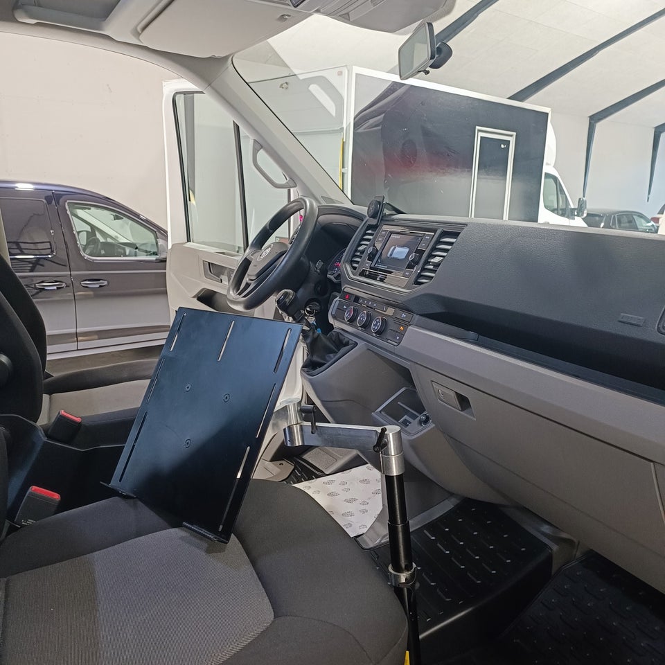 VW Crafter 35 2,0 TDi 140 Kassevogn L3H2