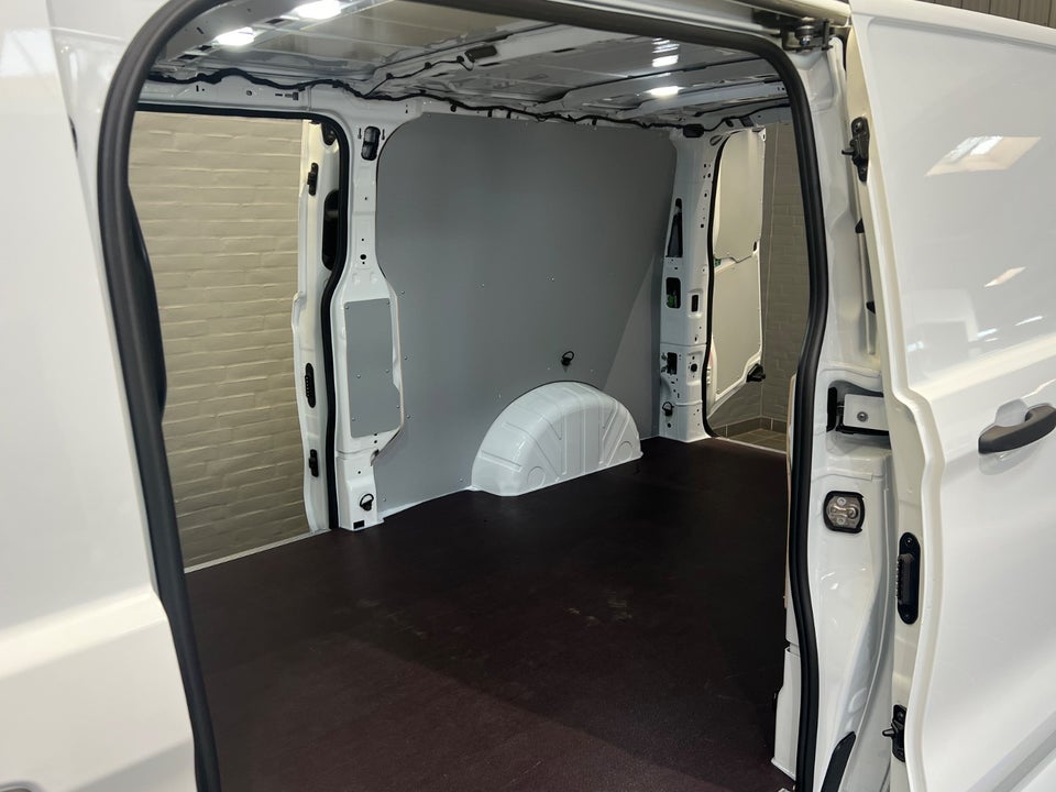 Ford Transit Custom 320 L2 2,0 EcoBlue Trend aut.