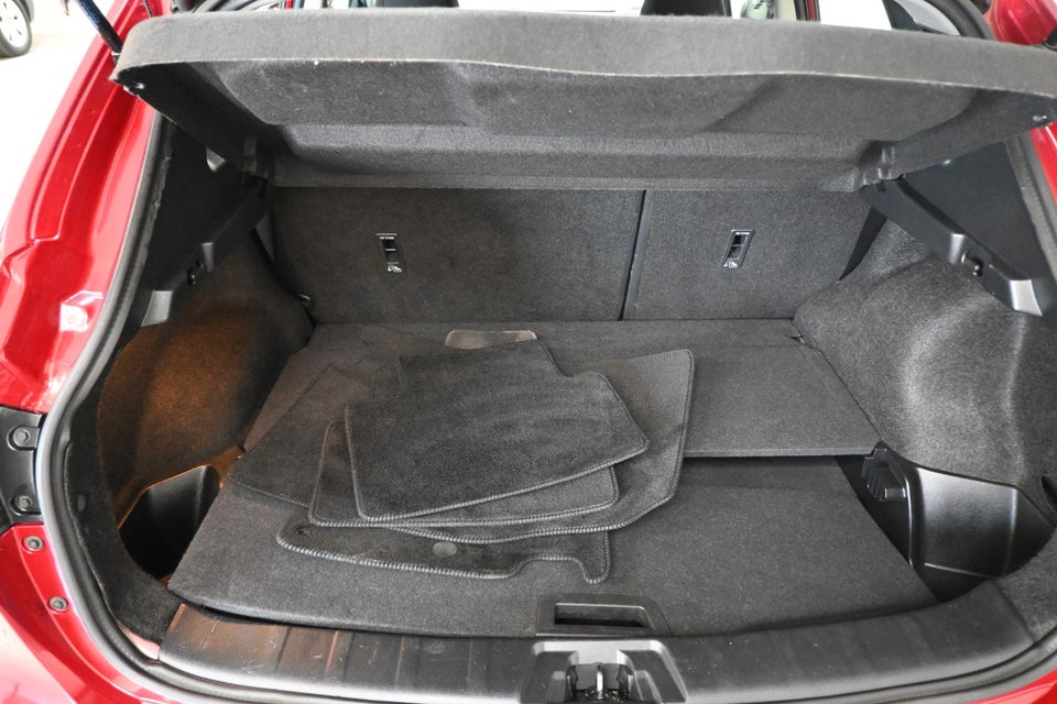 Nissan Qashqai 1,2 Dig-T 115 Visia 5d
