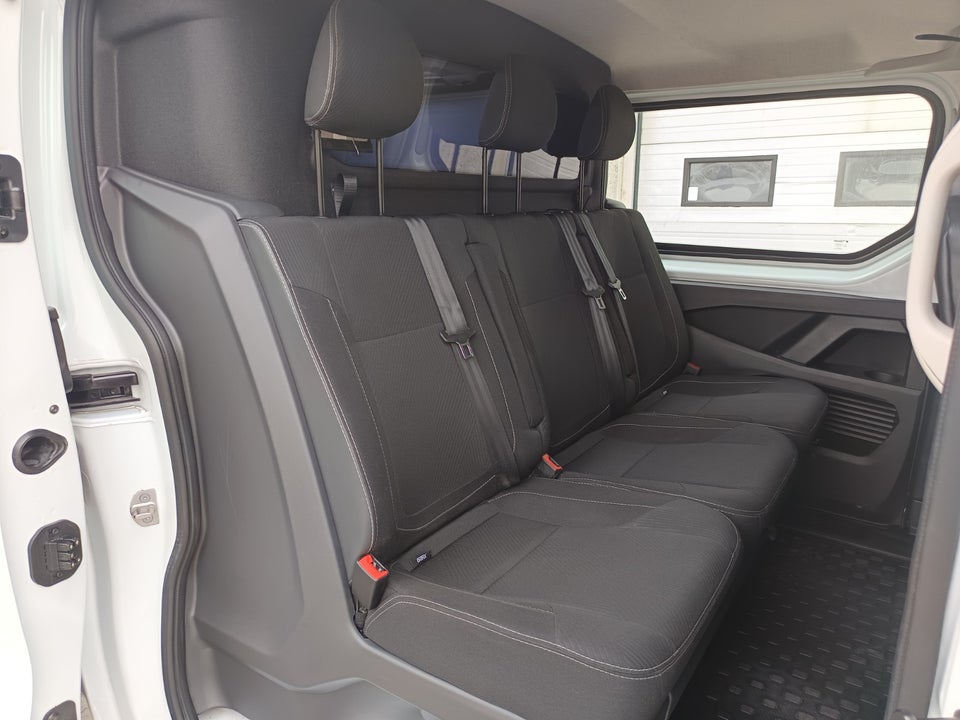 Nissan Primastar 2,0 dCi 150 L2H1 N-Connecta Mandskabsvogn