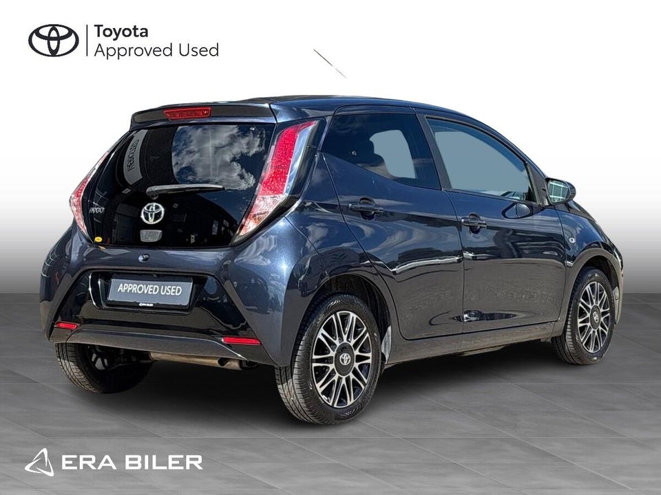 Toyota Aygo 1,0 VVT-i x-cellence 5d