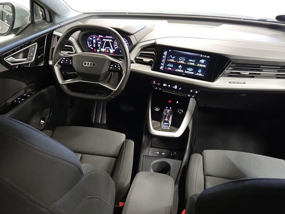 Audi Q4 e-tron 40 Attitude 5d