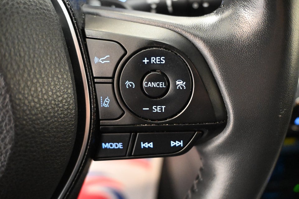 Toyota RAV4 2,5 Hybrid H3 Style MDS 5d