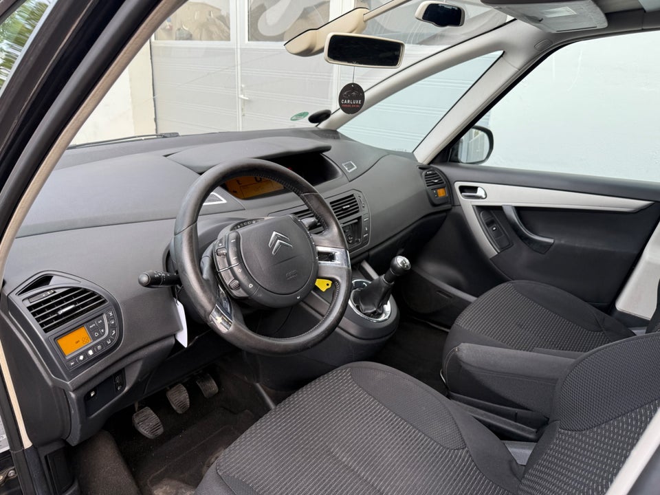 Citroën Grand C4 Picasso 1,6 HDi 110 SX 7prs 5d
