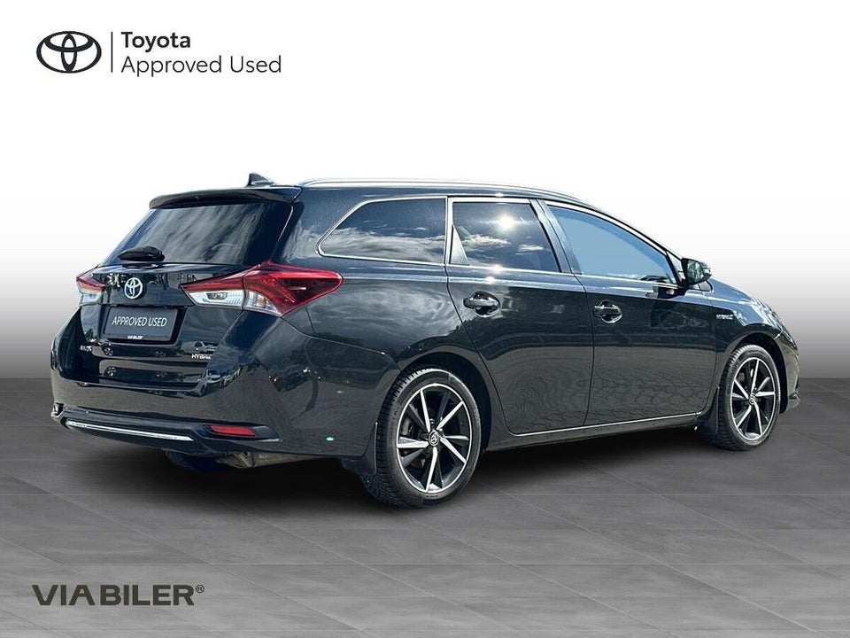 Toyota Auris 1,8 Hybrid H2 Style Touring Sports CVT 5d