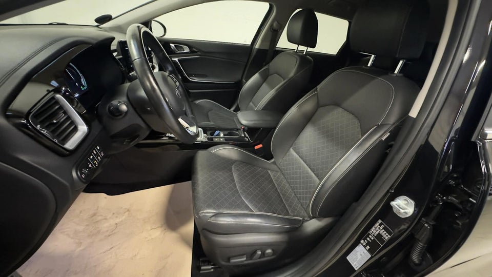 Kia Ceed 1,6 PHEV Advance+ SW DCT 5d