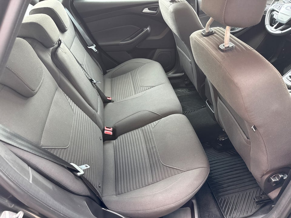 Ford Focus 1,0 SCTi 125 Titanium stc. 5d