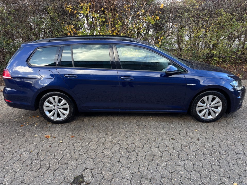VW Golf VII 1,5 TSi 130 Highline Variant DSG 5d