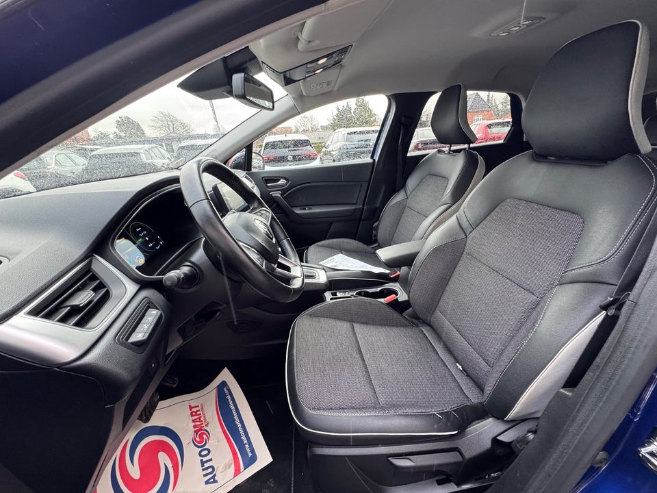 Renault Captur 1,6 E-Tech Intens 5d