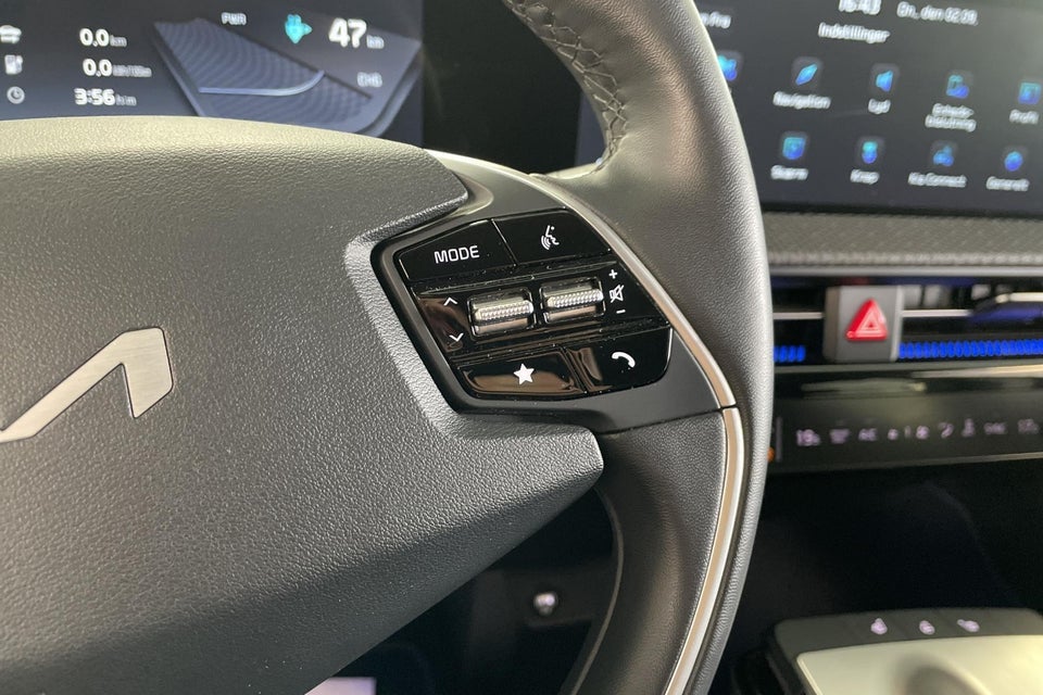 Kia EV6 58 Standard Range Upgrade 5d