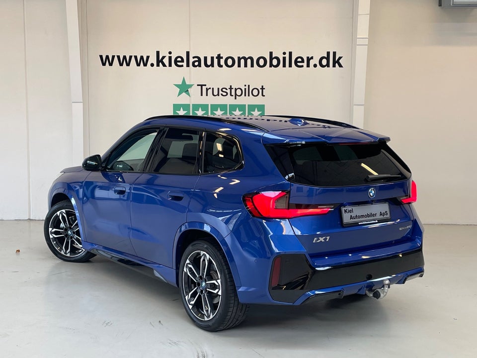 BMW iX1 eDrive20 M-Sport 5d