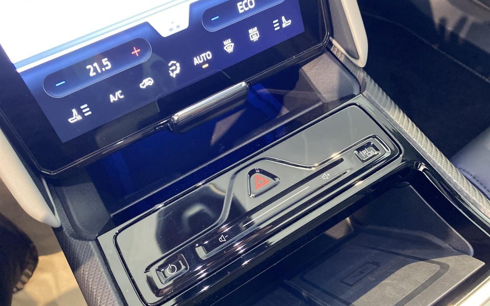 Ford Explorer 77 Premium Extended Range 5d