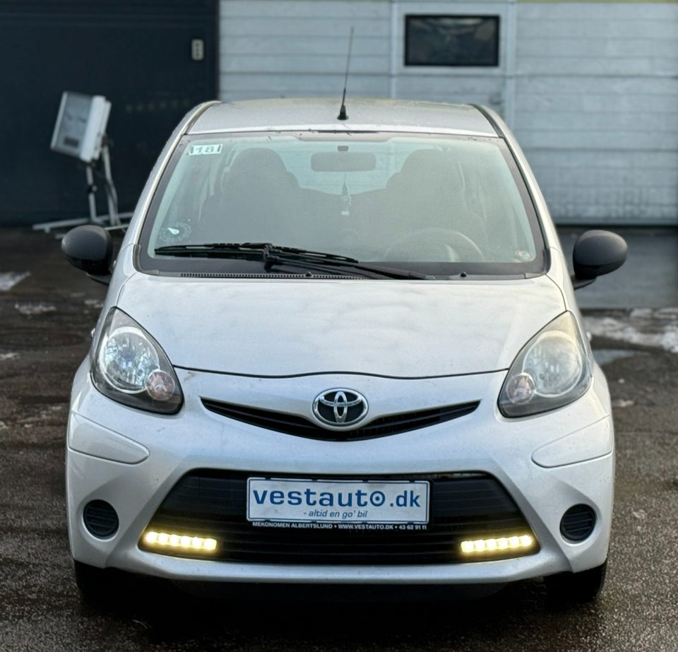 Toyota Aygo 1,0 VVT-i T1 5d