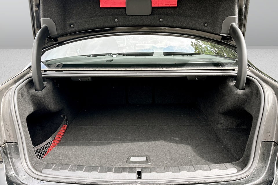 BMW 330e 2,0 M-Sport aut. 4d