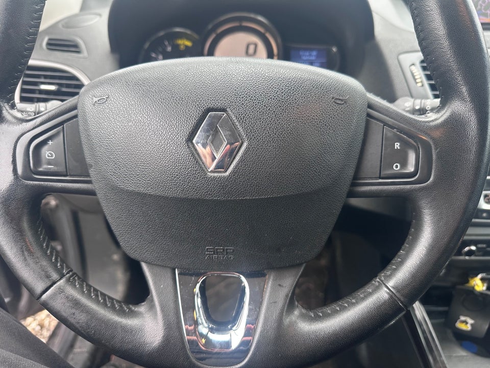 Renault Megane III 1,5 dCi 110 Dynamique 5d