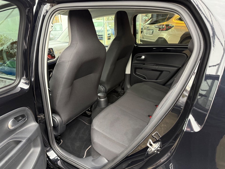 VW e-Up! Move Up! 5d