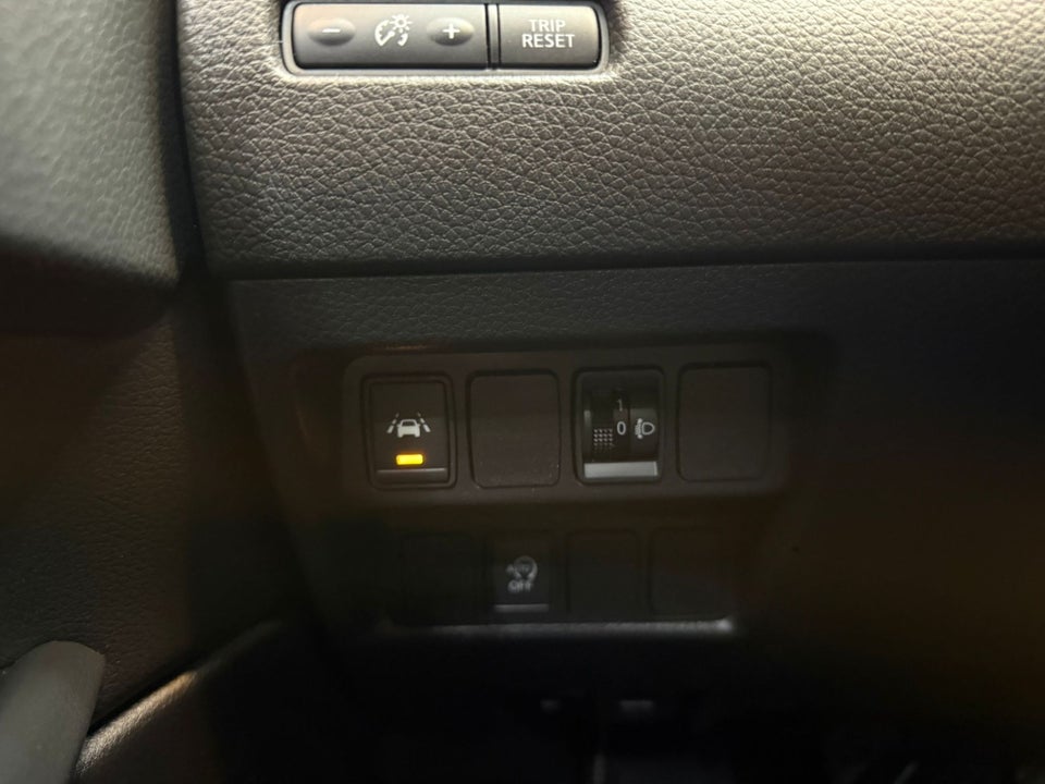 Nissan Qashqai 1,2 Dig-T 115 N-Connecta 5d