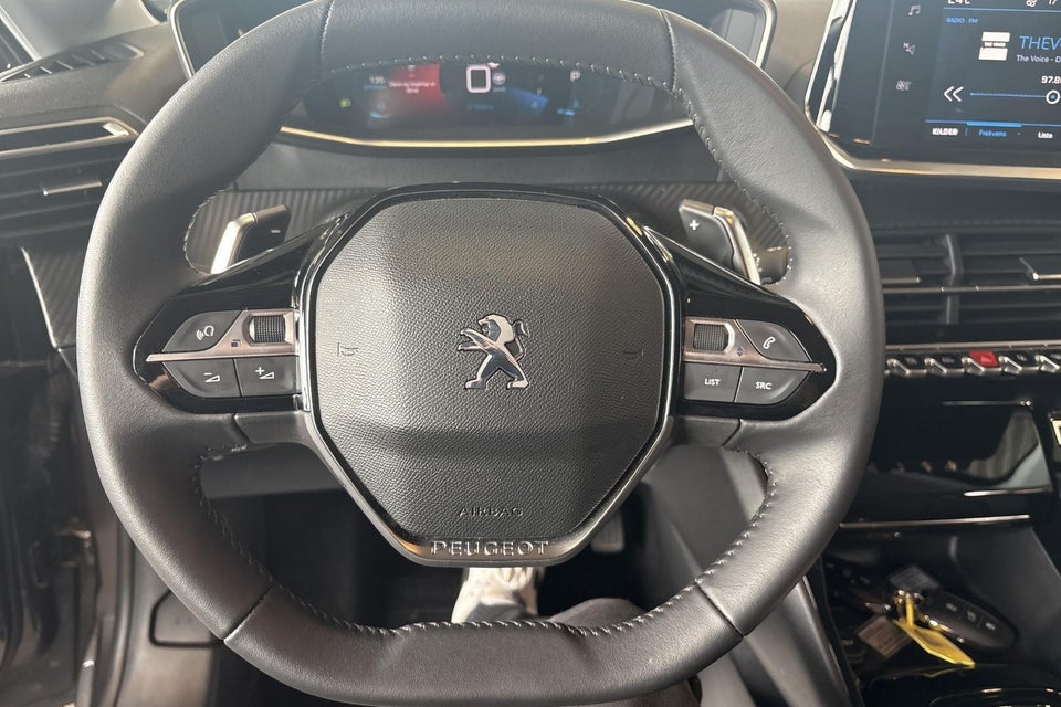 Peugeot 208 1,2 PureTech 100 Allure Pack EAT8 5d