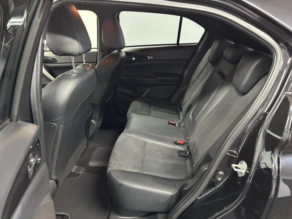 Mitsubishi Eclipse Cross 2,4 PHEV Sport Tech CVT 4WD 5d