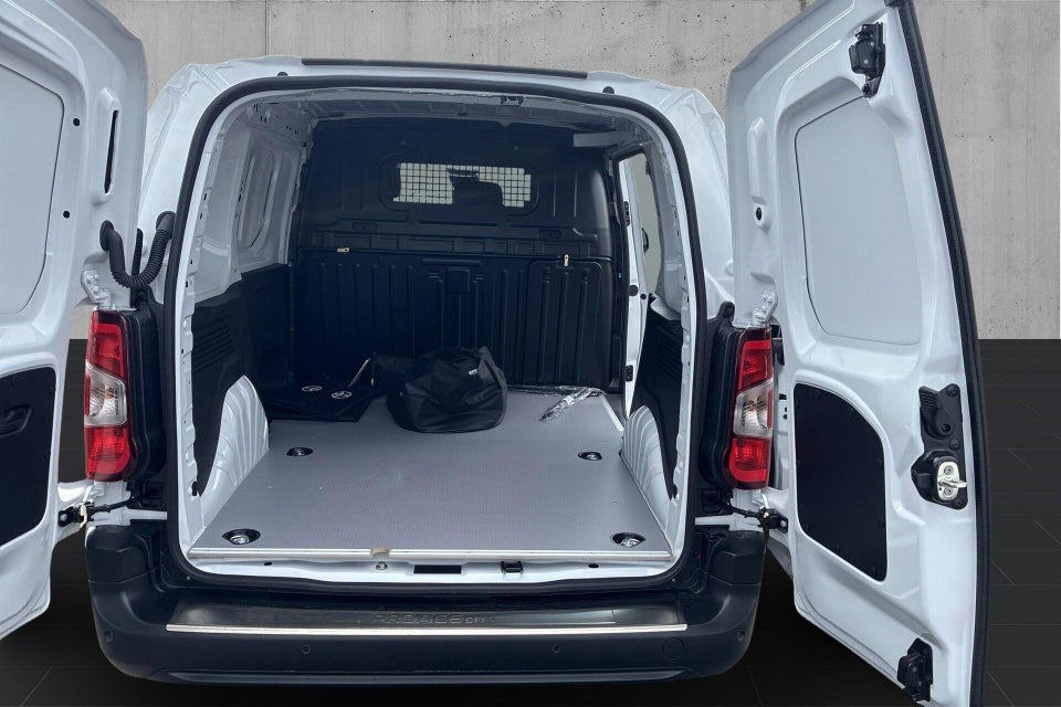 Toyota ProAce City 50 Medium Comfort Master