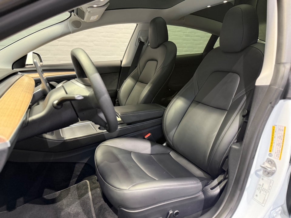 Tesla Model 3 Performance AWD 4d