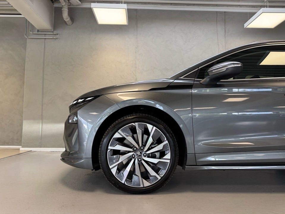 Skoda Enyaq 85 iV Selection Premium 5d